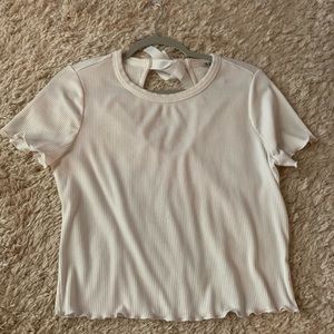 NWOT White crop top with bow tie cut out XXL